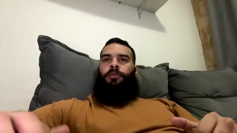 Min online show from April 21, 11:29 pm