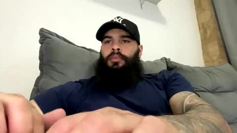 Min online show from April 23, 8:11 pm