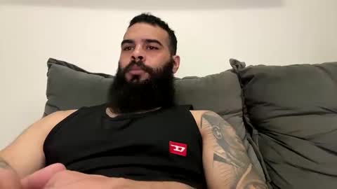 Min online show from April 24, 7:38 pm