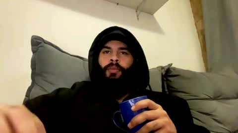 Snapshot of beardmax chatting on July 10, 9:45 am Min online show from July 10, 9:45 am
