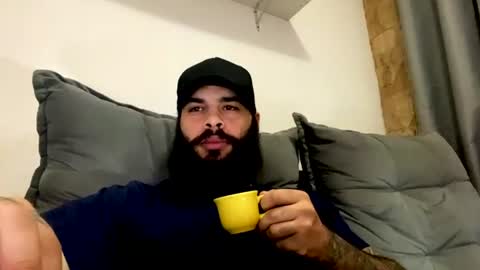 Snapshot of beardmax chatting on July 22, 7:55 am Min online show from July 22, 7:55 am