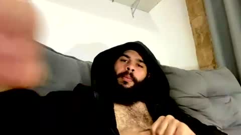 Snapshot of beardmax chatting on July 23, 1:42 pm Min online show from July 23, 1:42 pm