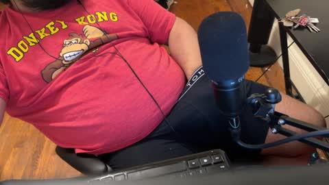 Snapshot of beardudeguy chatting on December 11, 6:20 pm beardudeguy online show from December 11, 6:20 pm