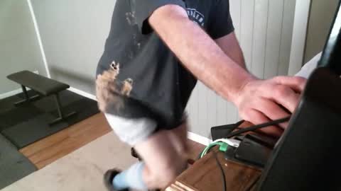 bearfer online show from March 6, 9:00 pm