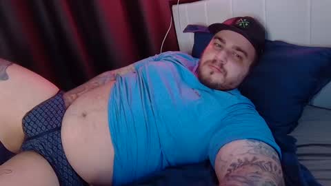 Snapshot of bearway30 chatting on January 25, 5:51 pm Bearway31 online show from January 25, 5:51 pm