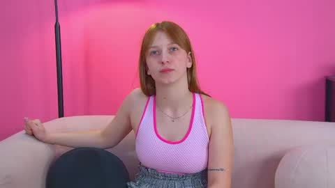 Snapshot of beatricebinoche chatting on November 11, 6:41 pm Beatrice online show from November 11, 6:41 pm