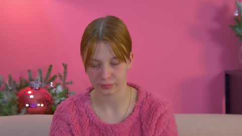 Snapshot of beatricebinoche chatting on December 2, 6:36 pm Beatrice online show from December 2, 6:36 pm