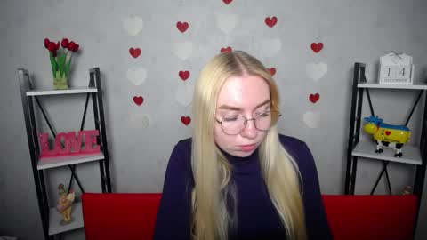 Snapshot of beatriceflyy chatting on December 14, 1:05 pm BeatriceFlyy online show from December 14, 1:05 pm