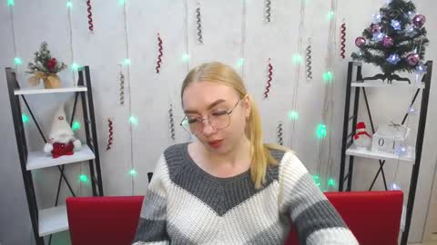 Snapshot of beatriceflyy chatting on January 3, 12:19 pm BeatriceFlyy online show from January 3, 12:19 pm