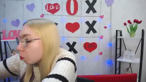 Snapshot of beatriceflyy chatting on January 22, 10:07 am BeatriceFlyy online show from January 22, 10:07 am