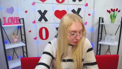 Snapshot of beatriceflyy chatting on February 22, 11:13 am BeatriceFlyy online show from February 22, 11:13 am