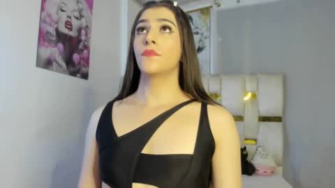 Valeria online show from December 17, 11:00 pm