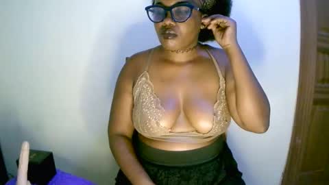 beautifulpeach2 online show from January 26, 4:41 am