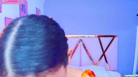 Snapshot of beautifulskinny18 chatting on January 2, 8:02 pm Shalom online show from January 2, 8:02 pm