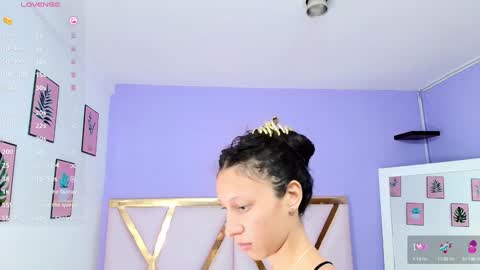 Snapshot of beautifulskinny18 chatting on January 20, 7:46 pm Shalom online show from January 20, 7:46 pm