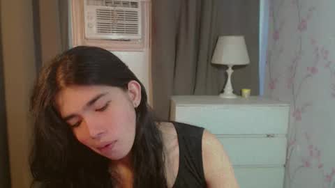 Snapshot of beautifultrixie chatting on May 8, 3:01 am TRIXIE online show from May 8, 3:01 am