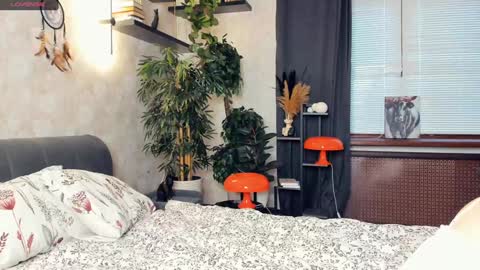 Nicole online show from January 11, 7:17 am