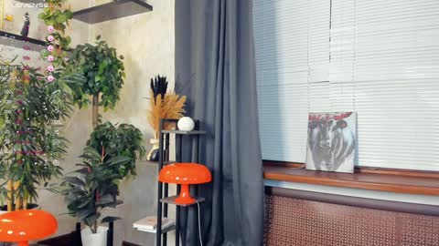 Nicole online show from January 12, 2:41 pm