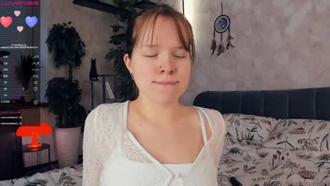 Nicole online show from February 2, 7:09 am