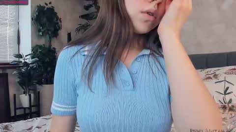 Nicole online show from February 27, 1:28 pm