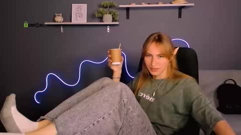 beauty_ginger online show from September 17, 1:02 pm