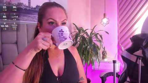 Chantall online show from October 15, 11:54 am