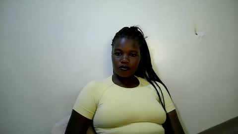 beauty_nina1 online show from December 3, 9:02 pm