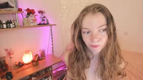 Eliise online show from June 15, 7:43 am