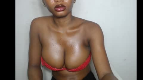 beautyslut1 online show from April 21, 6:52 am