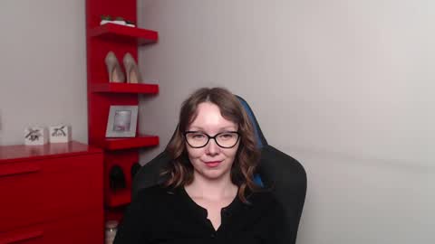 Zoe online show from March 6, 11:03 am