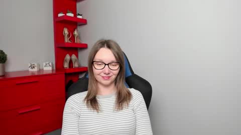 Zoe online show from October 1, 5:46 am