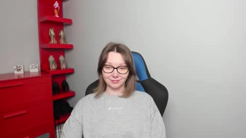 Zoe online show from March 25, 6:52 am