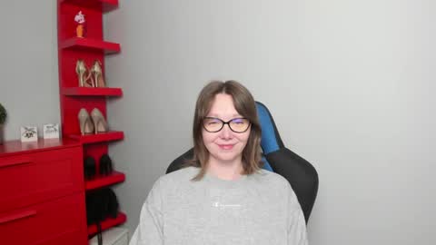 Zoe online show from April 14, 5:57 am