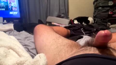 Snapshot of beaverwatcher chatting on November 15, 12:08 am beaverwatcher online show from November 15, 12:08 am