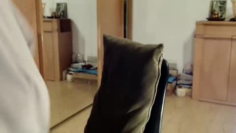 Snapshot of bebacksooon chatting on November 11, 8:20 pm Raluca online show from November 11, 8:20 pm