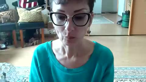 Snapshot of bebacksooon chatting on May 25, 9:59 am Raluca online show from May 25, 9:59 am
