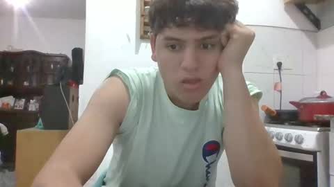 Snapshot of bebote0020 chatting on October 6, 4:21 am bebote0020 online show from October 6, 4:21 am