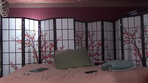 BeccaDelux online show from April 4, 10:18 pm