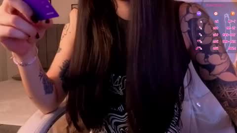 Marzhie online show from October 9, 1:53 pm