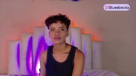 Snapshot of beckablue chatting on July 2, 12:55 pm Beecckkkaaa online show from July 2, 12:55 pm