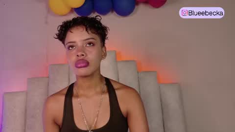 Snapshot of beckablue chatting on July 6, 12:46 pm Beecckkkaaa online show from July 6, 12:46 pm