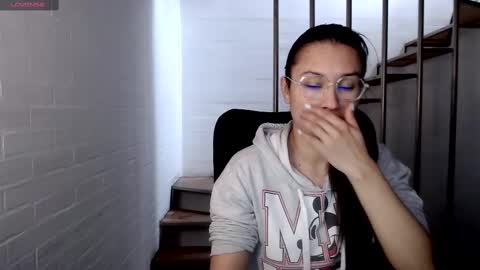 Snapshot of beckdymon chatting on March 9, 9:36 pm Daniela online show from March 9, 9:36 pm