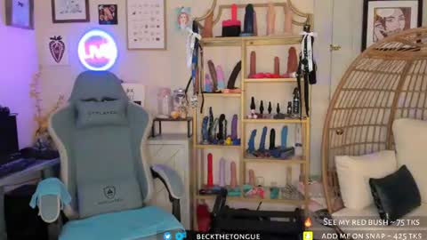 Beck the tongue online show from July 15, 9:42 pm