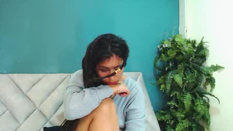 Snapshot of becky__huston chatting on October 25, 12:18 am Becky online show from October 25, 12:18 am