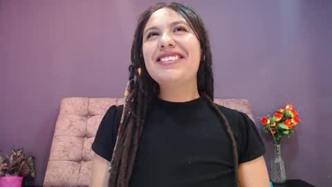 Snapshot of becky__huston chatting on November 12, 12:05 pm Becky online show from November 12, 12:05 pm