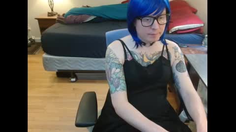 Snapshot of beckyking chatting on January 19, 8:09 pm BeckyKinkg online show from January 19, 8:09 pm
