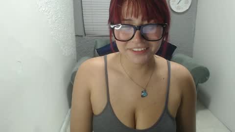 beckysexyhot69 online show from May 28, 3:09 pm