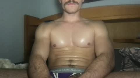 Snapshot of beebud_27 chatting on April 11, 7:24 am beebud_27 online show from April 11, 7:24 am