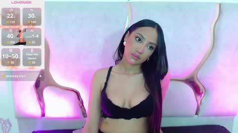 Snapshot of beella_tay1 chatting on September 19, 2:29 pm BELLA online show from September 19, 2:29 pm