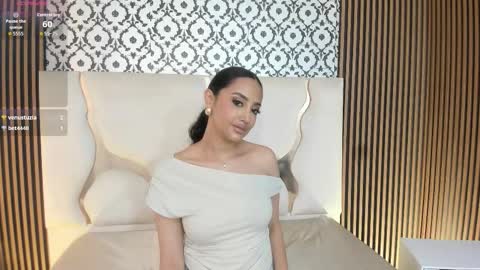 Snapshot of beella_tay1 chatting on October 24, 1:24 am BELLA online show from October 24, 1:24 am